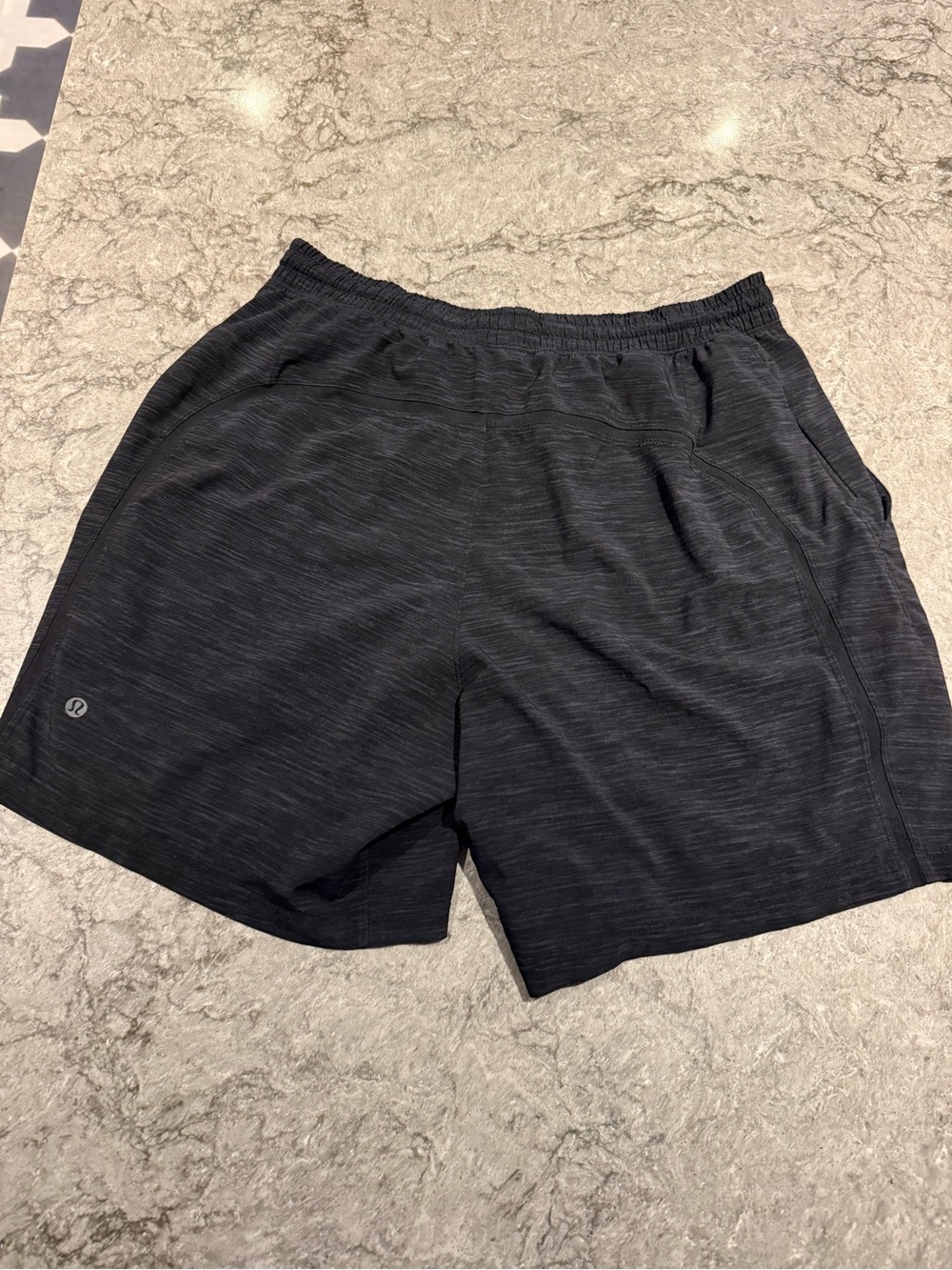 lululemon athletica pace breaker Men’s Black Athletic Shorts large